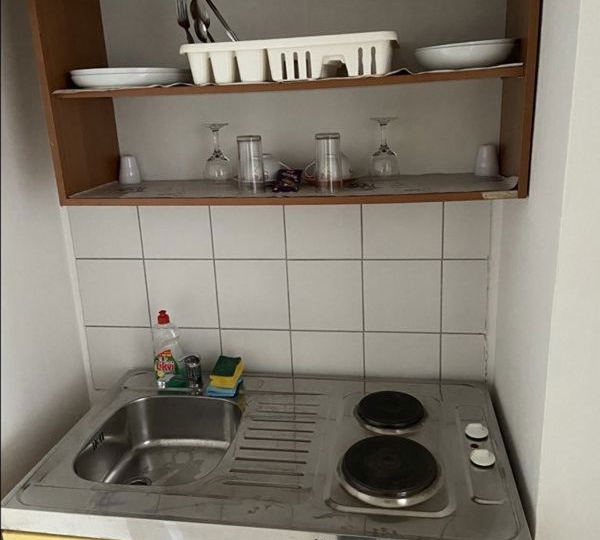Stan, apartman, sobe, kuća za smještaj radnika,Osijek gradilište KBC