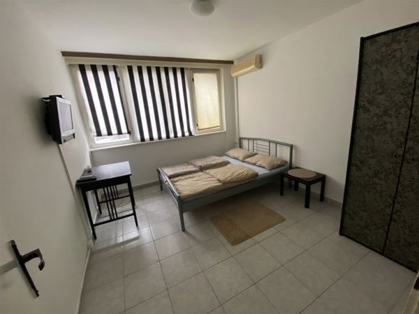 Stan, apartman, sobe, kuća za smještaj vozača kamiona radnika, Osijek