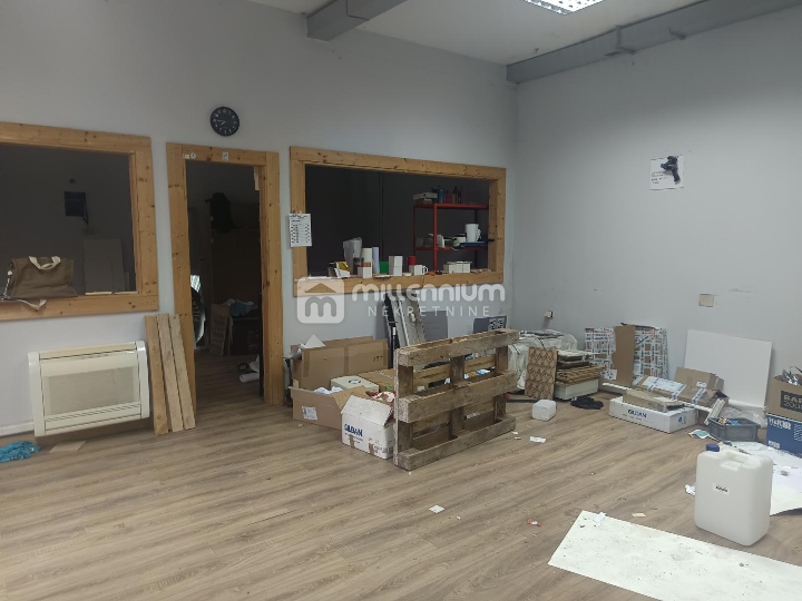 Rijeka, izvrsna lokacija nadomak centra grada, 108m2 poslovnog prostora