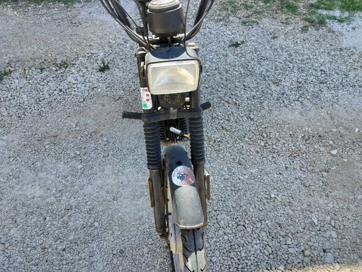 Tomos