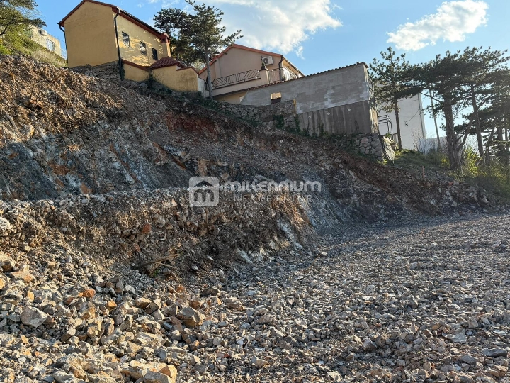Senj, 630m2 građevinskog zemljišta