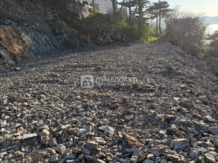Senj, 630m2 građevinskog zemljišta