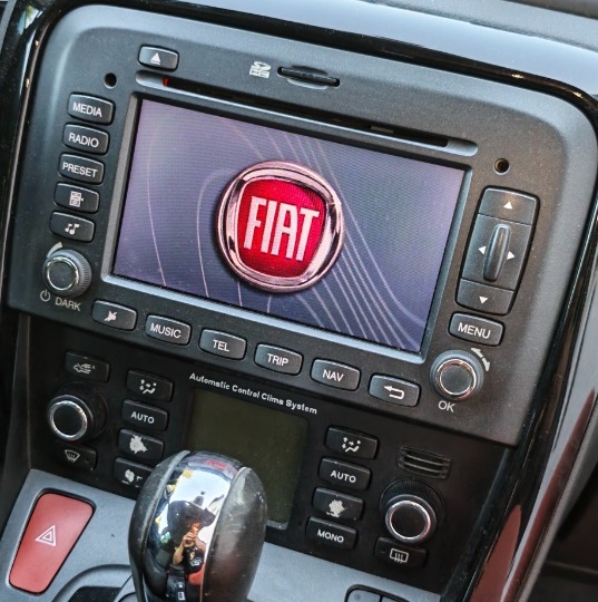 Din2 za Fiat Cromu