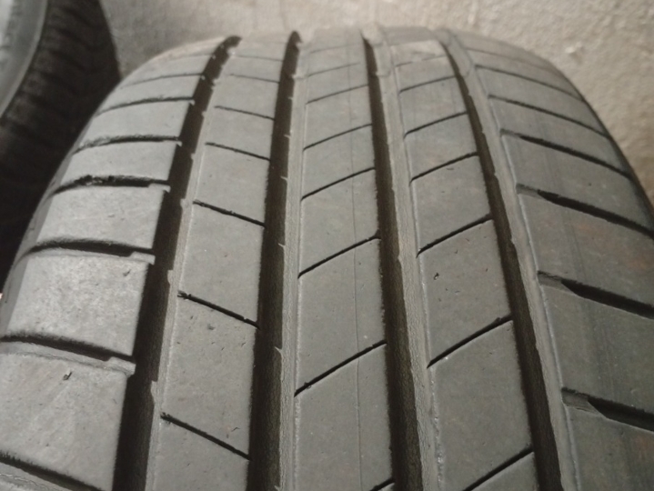 Gume ljetne Bridgestone  205/55 R16