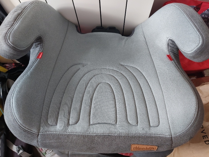 Booster sjedalica s naslonom za dijete (Chipolino Isofix)