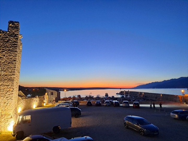 Ražanac, 20km Zadar - kuća 1. red do mora s panoramskim pogledom