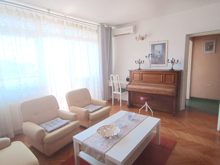 Kozala, 2S+DB, 70 m2, 700€