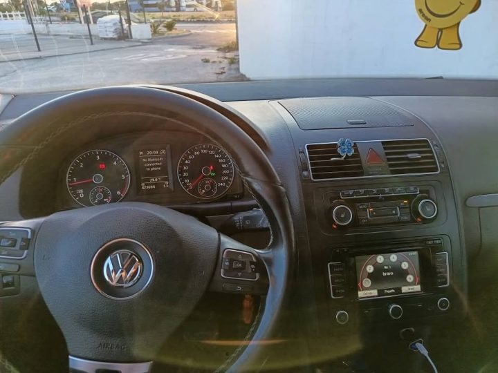VW Touran 1.6 tdi