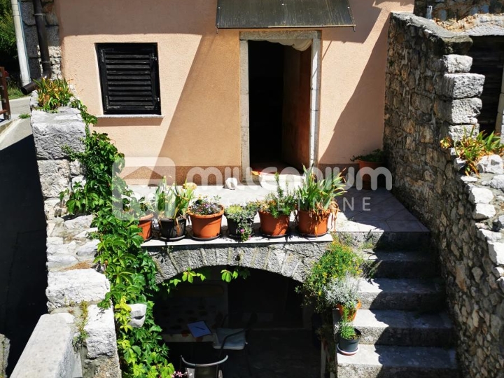 Novi Vinodolski, Grižane, 38m2, šarmantna kamena kućica