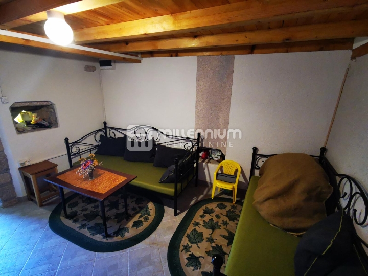 Novi Vinodolski, Grižane, 38m2, šarmantna kamena kućica