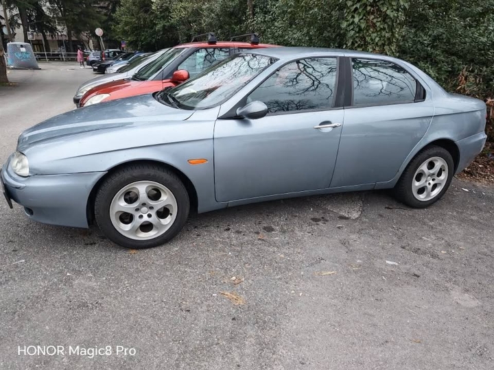 Alfa Romeo 156