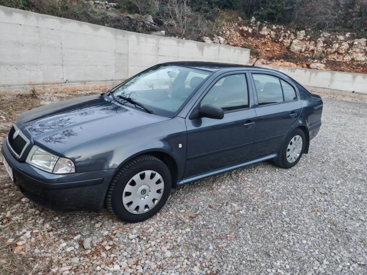 Škoda Octavia 1.6