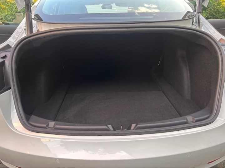 Tesla Model 3 RWD Facelift - jamstvo