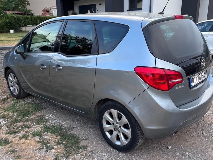 Opel Meriva B 1.7 cdti