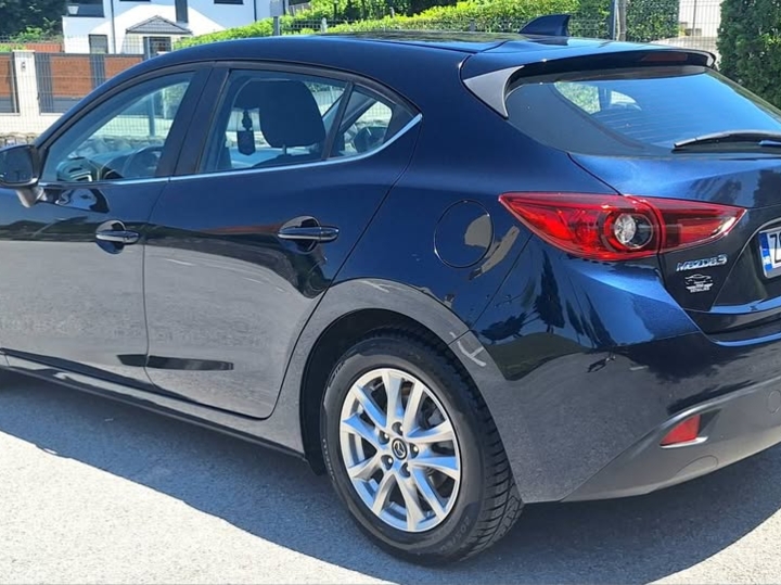 Mazda 3 1.5 benzinac