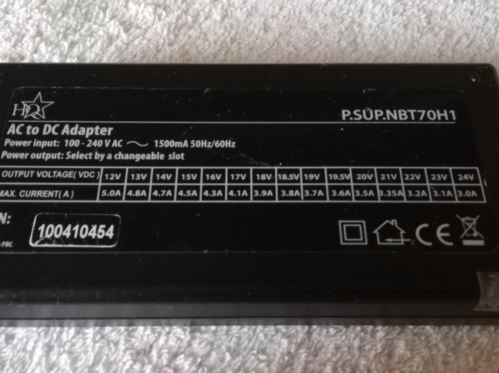Adapter napona 220V na  12-24V, 70 W