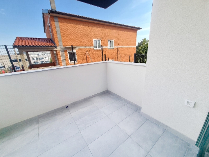Marinići, 70 m2, novouređen 2S+DB, 800€