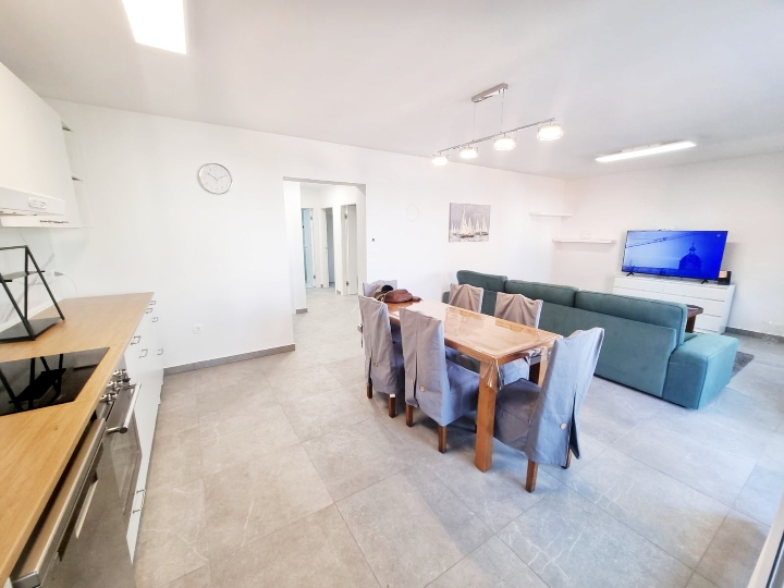 Marinići, 70 m2, novouređen 2S+DB, 800€