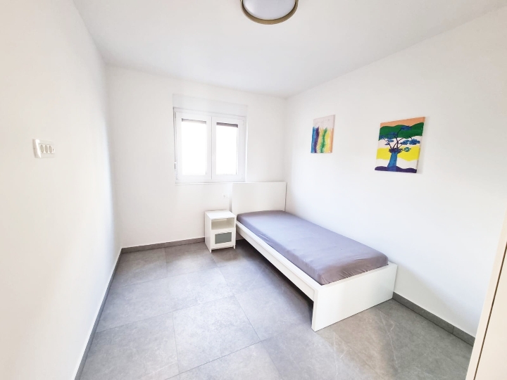 Marinići, 70 m2, novouređen 2S+DB, 800€