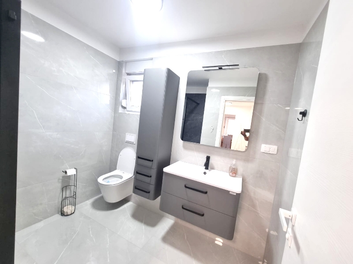 Marinići, 70 m2, novouređen 2S+DB, 800€