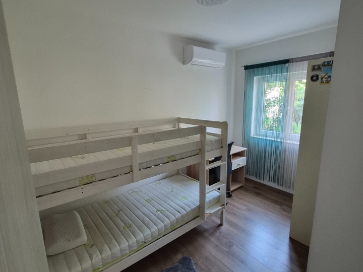 Soba s vlastitom kupaonom (uključene režije)