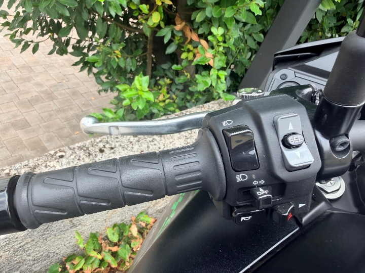 Kawasaki Versys 650, 2024. god.