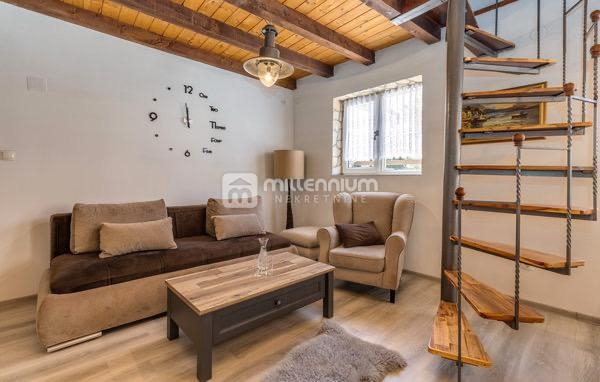 Novi Vinodolski, 120m2, samostojeća kuća