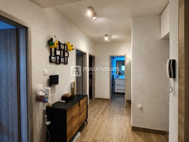 Podmurvice, 64.44m2, 2S+DB s lođom