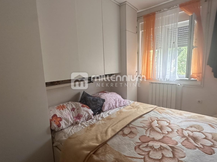 Marčelji, 72.26m2, 2S+DB s lođom