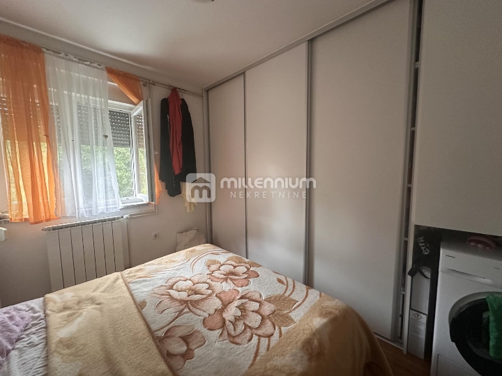 Marčelji, 72.26m2, 2S+DB s lođom