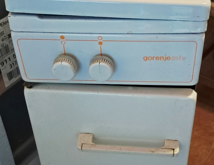 Plinski štednjak Gorenje MIV ("Kekec") s 2 plamenika; Bribir