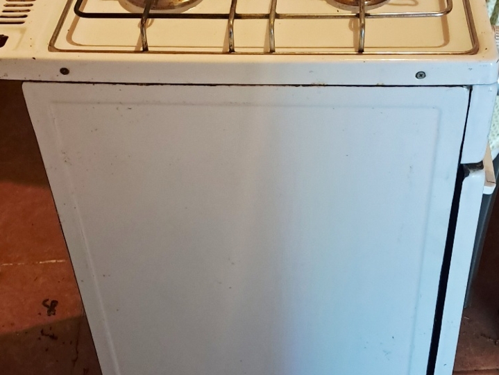 Plinski štednjak Gorenje MIV ("Kekec") s 2 plamenika; Bribir