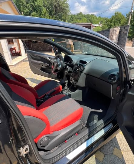 Opel Corsa 1.7 CDTI GSI