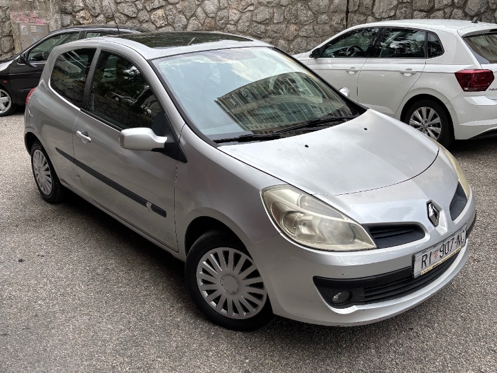 Renault Clio 1.4, 16V