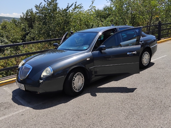 Lancia Thesis