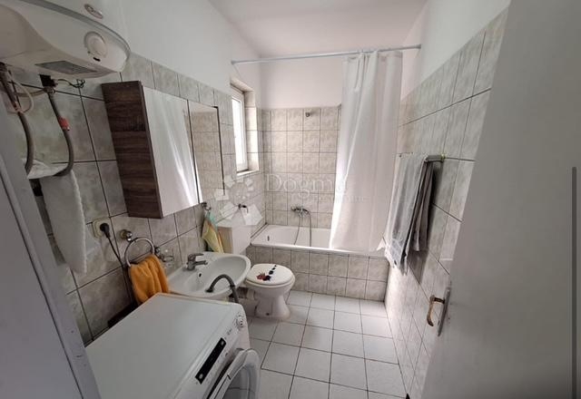 Matulji - 65m2, 2S+DB, balkon, blizina Centra