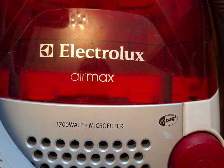 Usisavač Electrolux