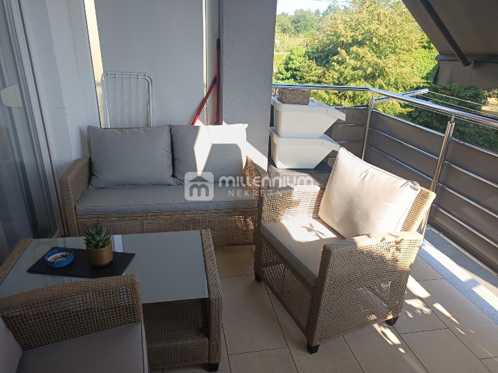 Viškovo, 144.10m2, prekrasan 5S+DB s terasom i pogledom