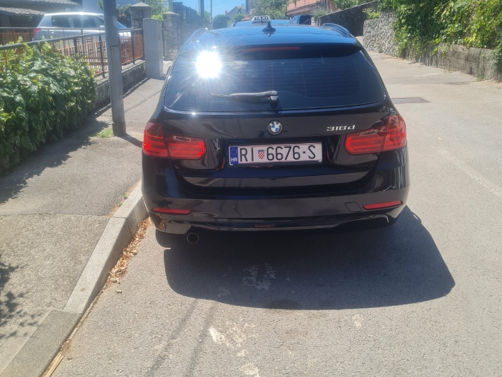 BMW F31 318D Sportline