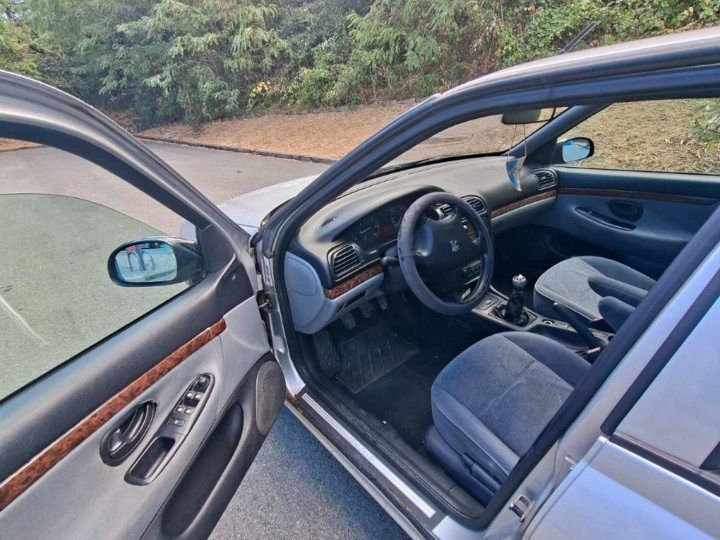 Peugeot 406 limuzina 2.0 HDi - 80kW / 110KS 