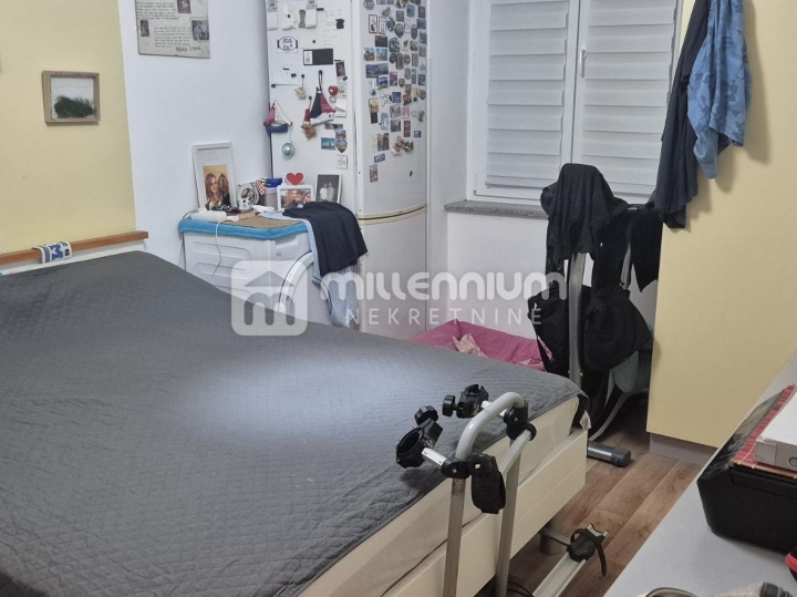Mlaka, 57 m2, 3-sobni stan s dnevnim boravkom