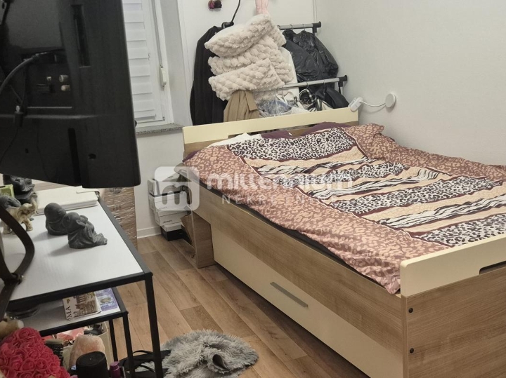 Mlaka, 57 m2, 3-sobni stan s dnevnim boravkom
