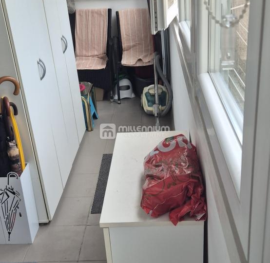 Mlaka, 57 m2, 3-sobni stan s dnevnim boravkom