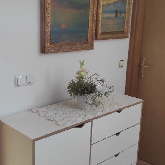 Rovinj –  dvosoban stan s dvije  garaže