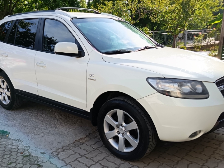Hyundai Santa Fe 2.2. CRDi 4X4 114 KW