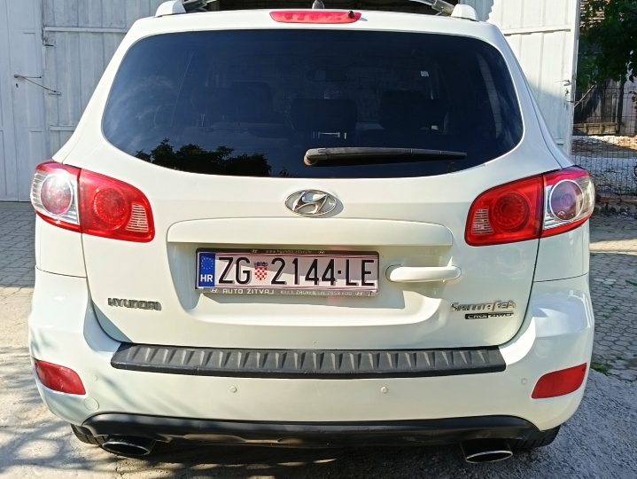 Hyundai Santa Fe 2.2. CRDi 4X4 114 KW