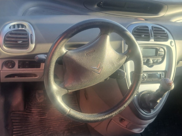 Citroen Xsara 2.0 hdi, reg. godinu dana