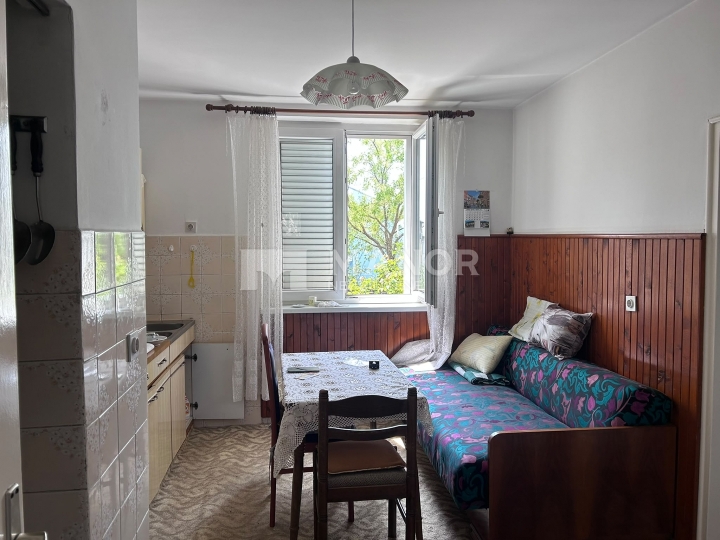 Rijeka, Zamet, 2S klasični stan, 41 m2