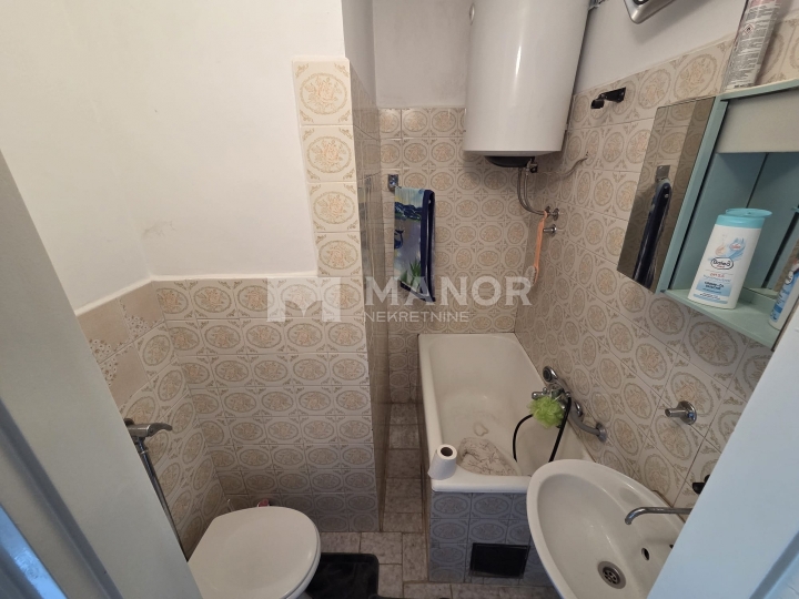 Rijeka, Zamet, 2S klasični stan, 41 m2
