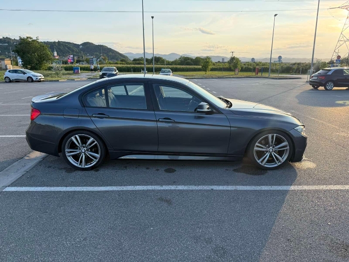 BMW F 30